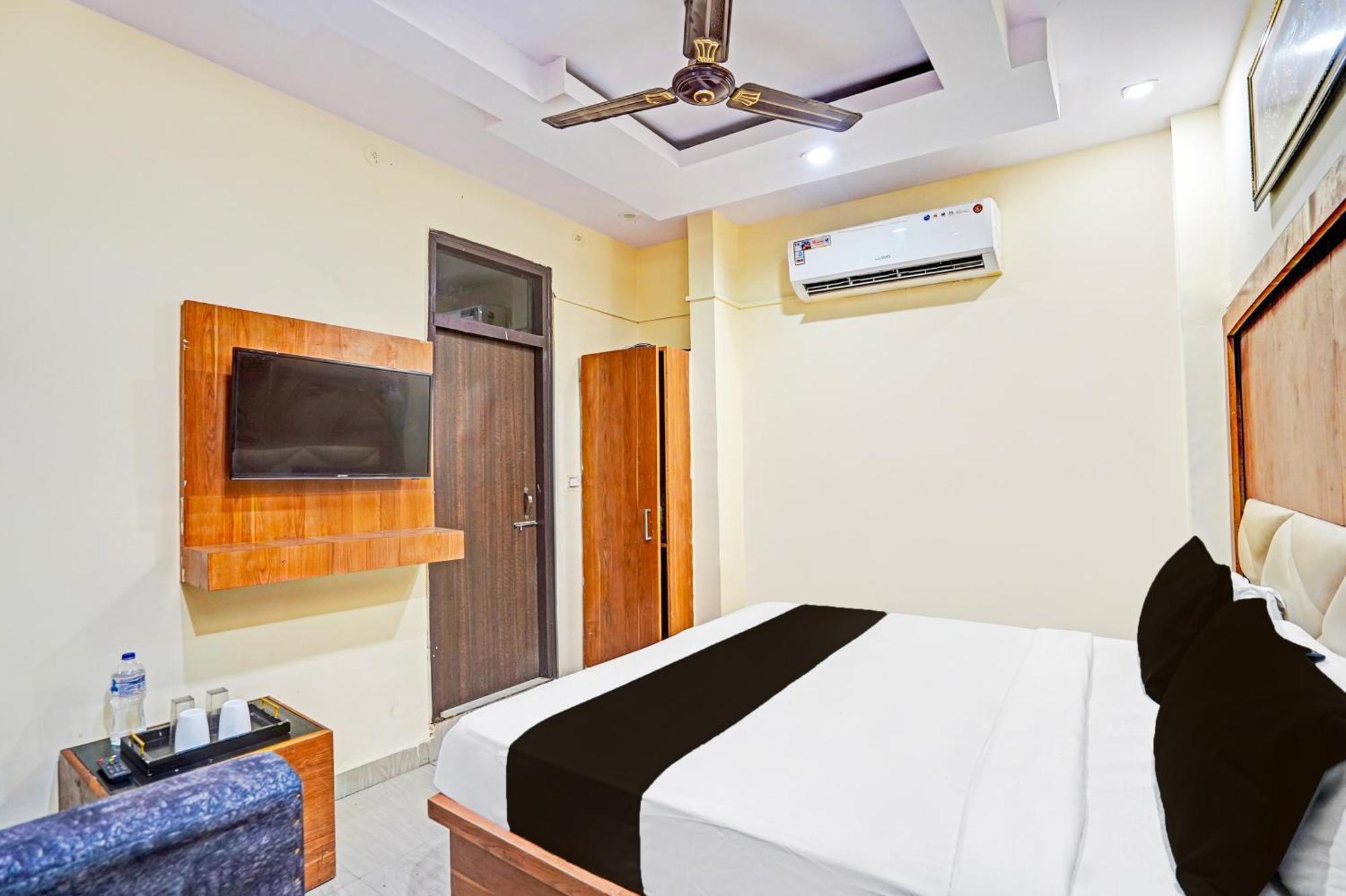 Super Hotel O Charbagh Formerly Khalsa Inn Lucknow Exterior photo